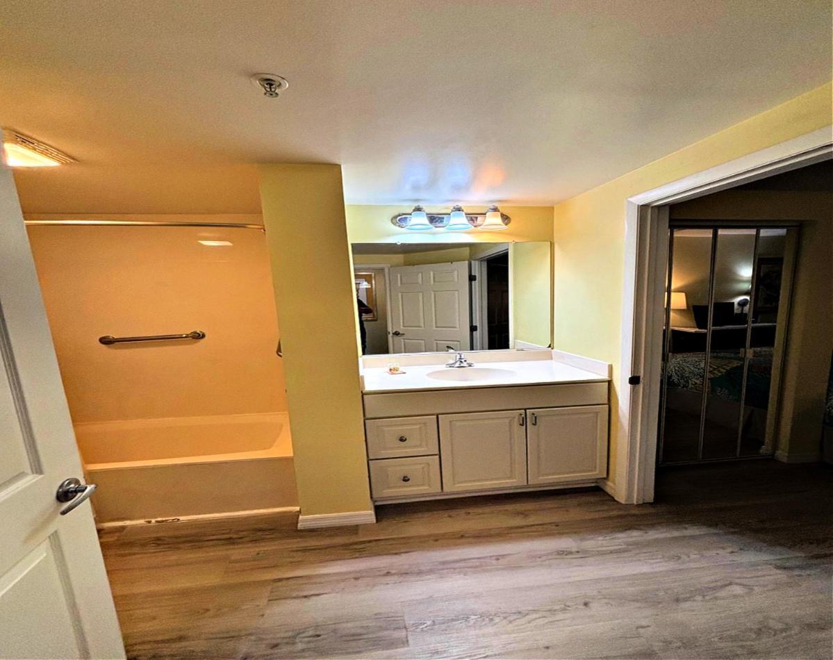 1 Bedroom Direct Oceanfront Condo Wyndham Ocean Walk Resort - Daytona Funland 703 Daytona Beach Exteriör bild